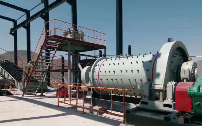 巖金礦重選設(shè)備,開采金礦選礦生產(chǎn)線